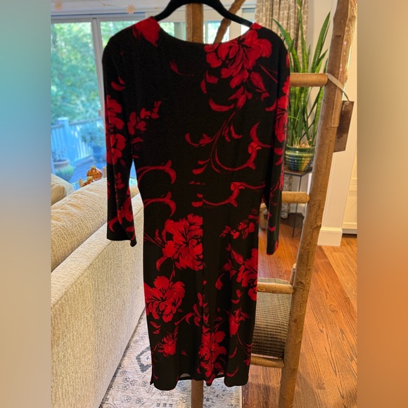 NWT Lauren Ralph Lauren Black and Red Floral Dress - Picture 8 of 8